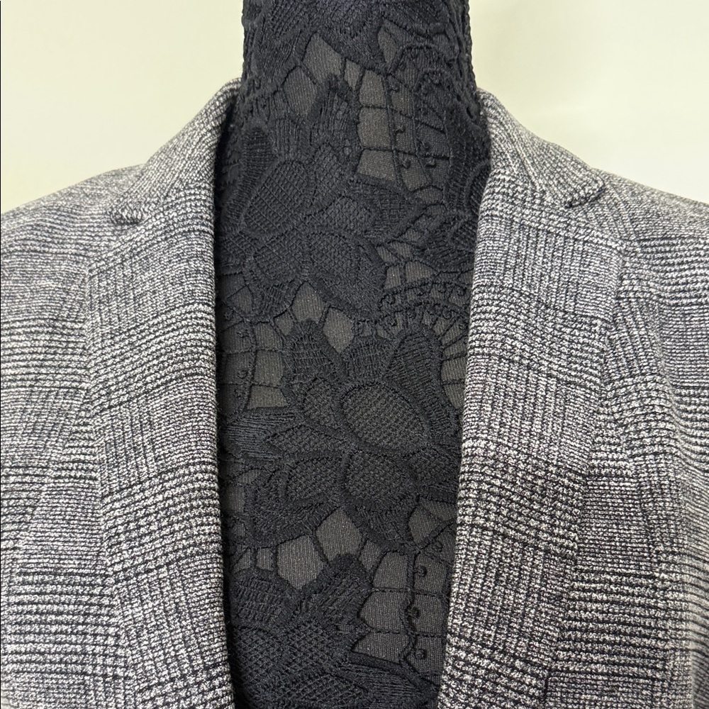 H&M Classic Black and Gray Blazer - Picture 3 of 11